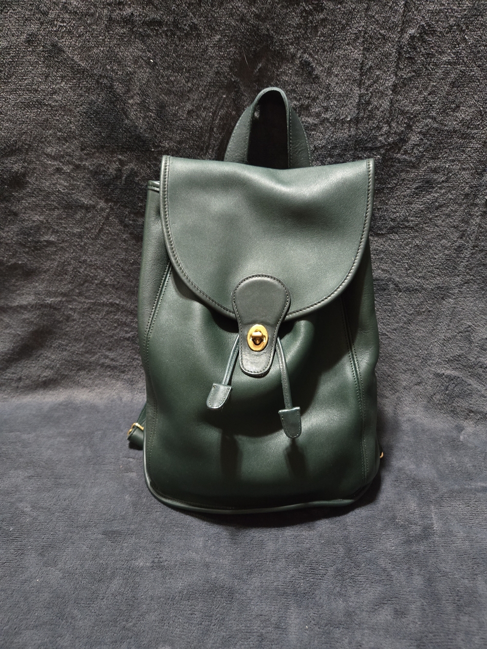 Vintage 1996 Coach Bottle Green Glove Tanned Leather Weekend Backpack USA #9943